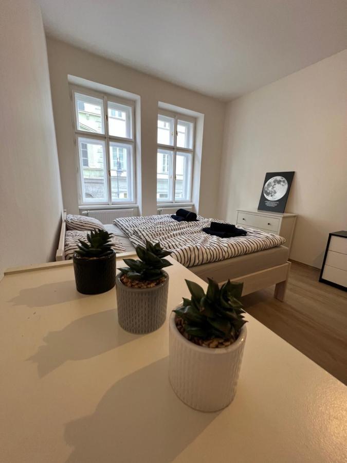 Apartmany Soukenicka Прага Екстер'єр фото